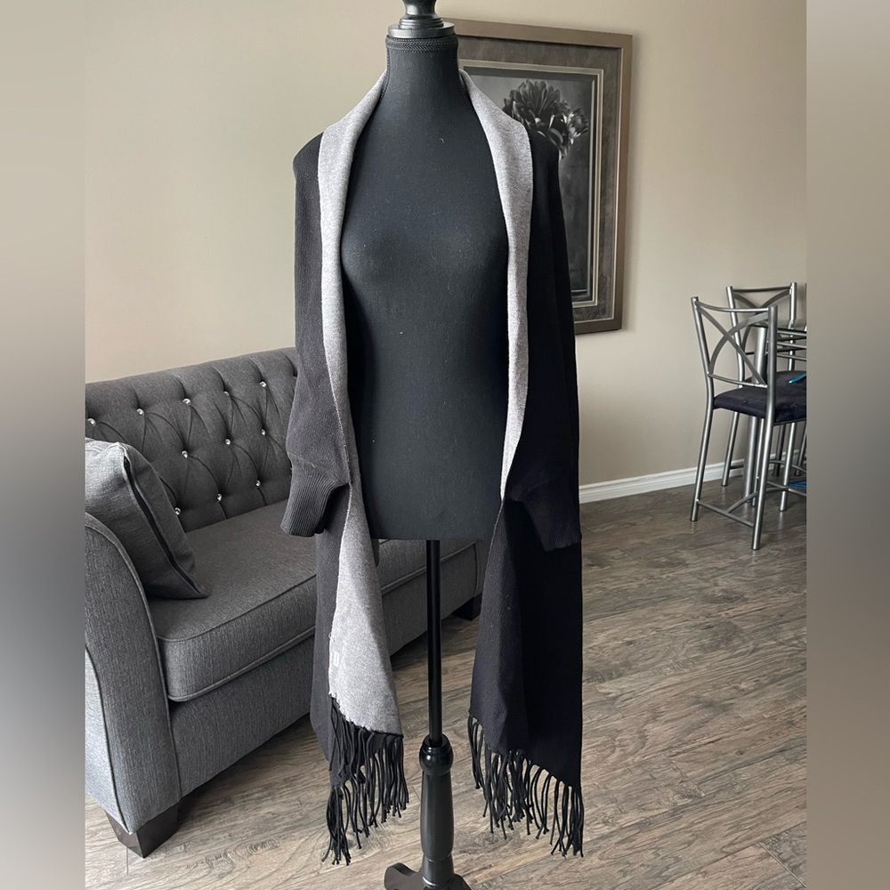 Shawl with Sleeves - O/S